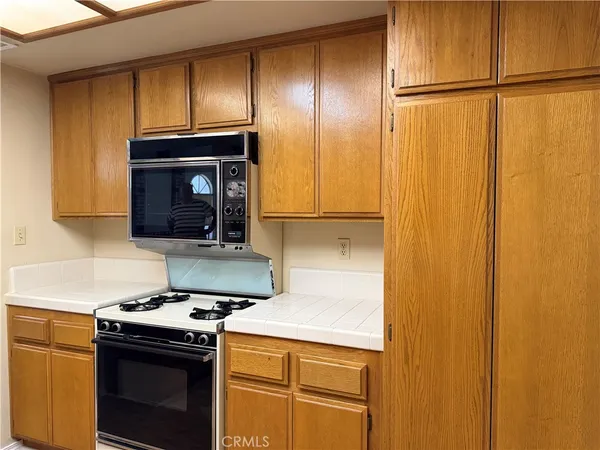 $799,888 | 16709 Camden Lane, Cerritos, CA 90703