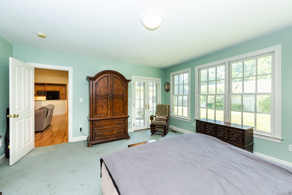 83 East Street Lexington, MA 02420 - Photo 11 of 22 Gallery Image 11