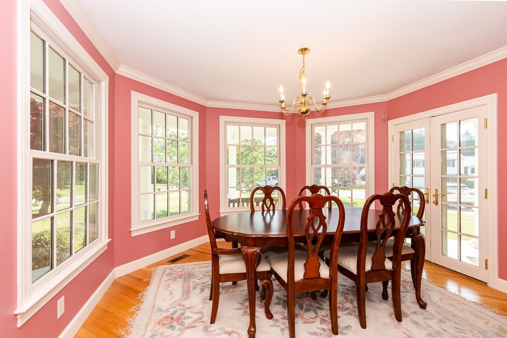 83 East Street Lexington, MA 02420 - Photo 4 of 22 Gallery Image 4