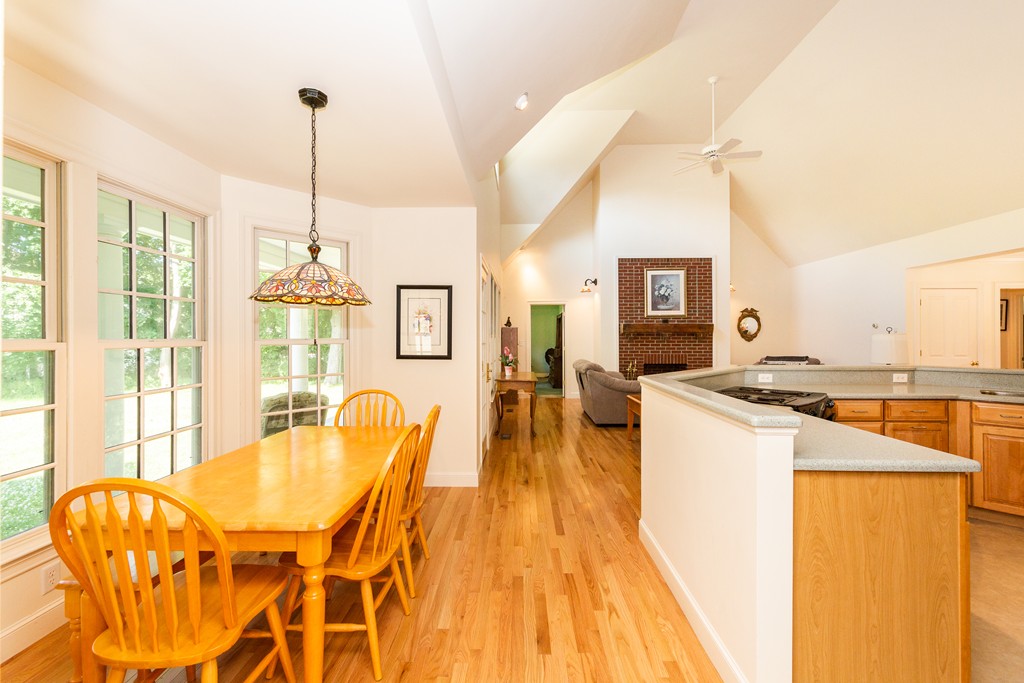 83 East Street Lexington, MA 02420 - Photo 7 of 22 Gallery Image 7