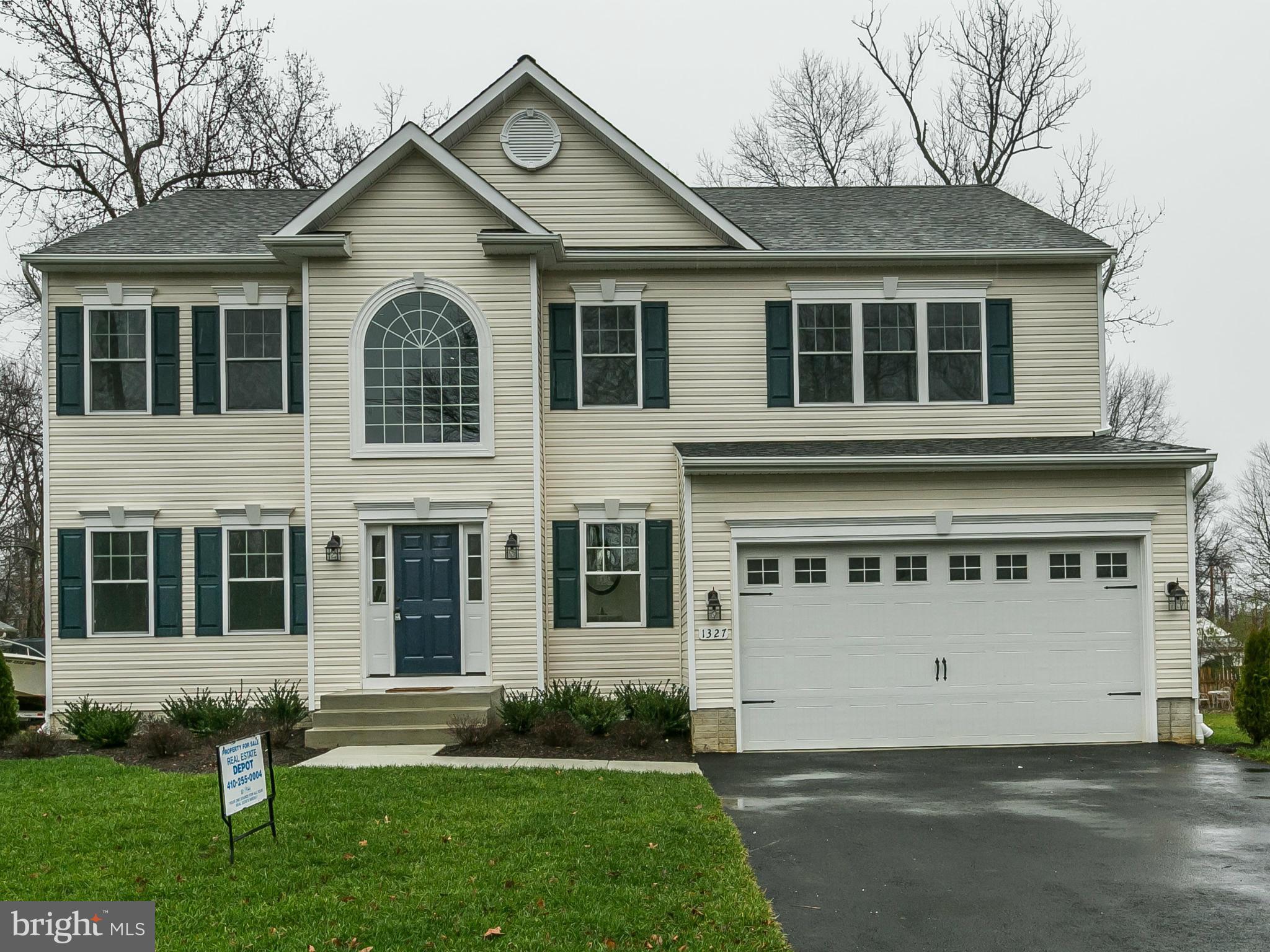 1327 Harbor Road Annapolis, MD 21403 - Photo 1 of 30 Exterior (General)
