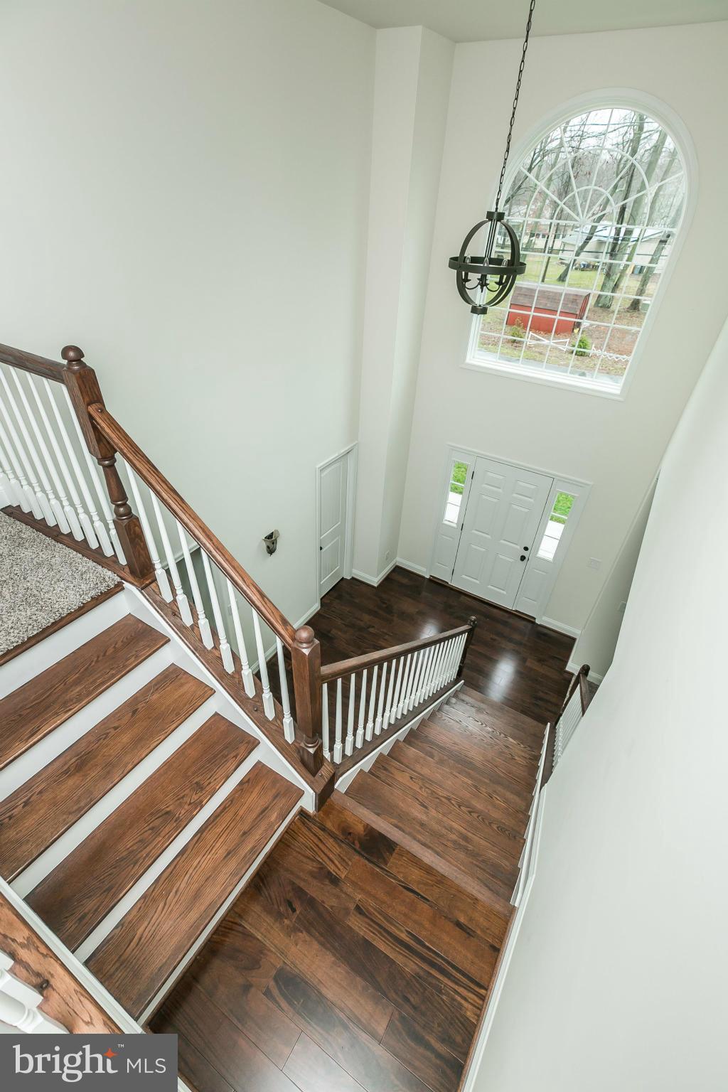 1327 Harbor Road Annapolis, MD 21403 - Photo 19 of 30 Interior (General)