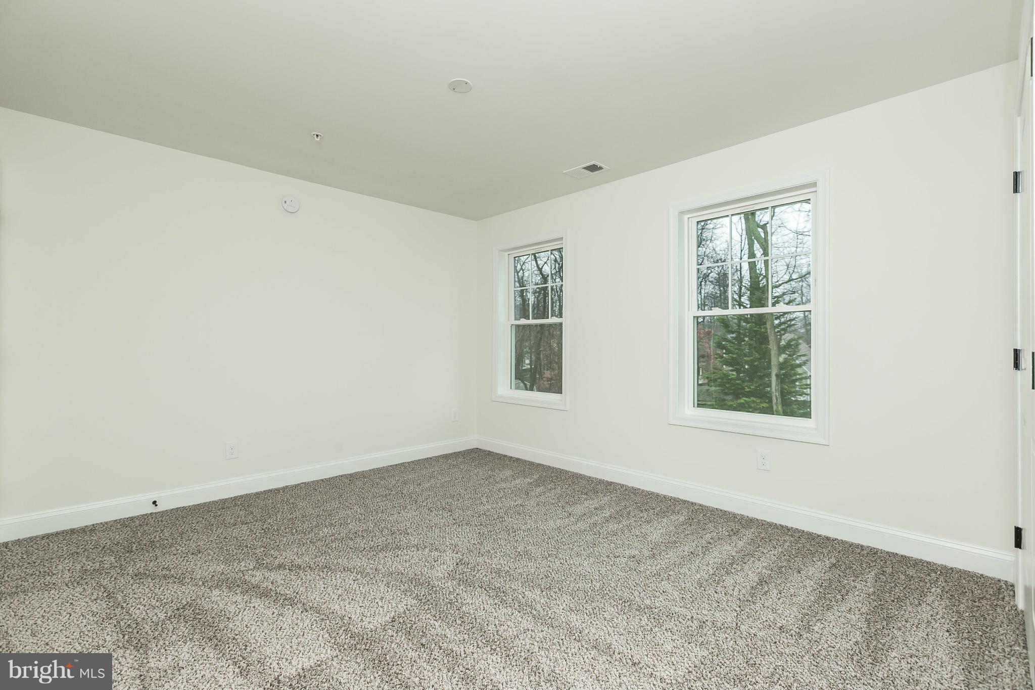 1327 Harbor Road Annapolis, MD 21403 - Photo 23 of 30 Bedroom 4