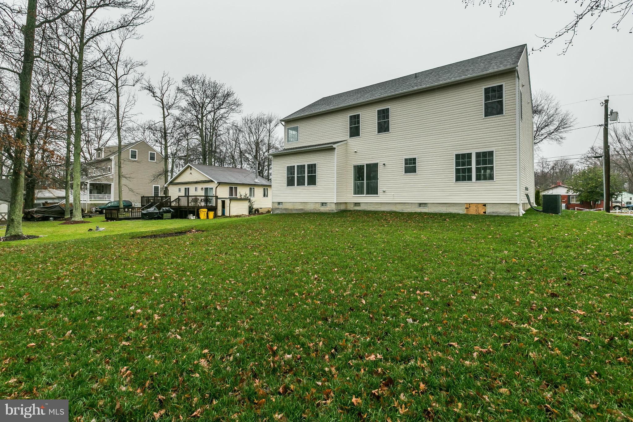 1327 Harbor Road Annapolis, MD 21403 - Photo 30 of 30 Exterior (Rear)