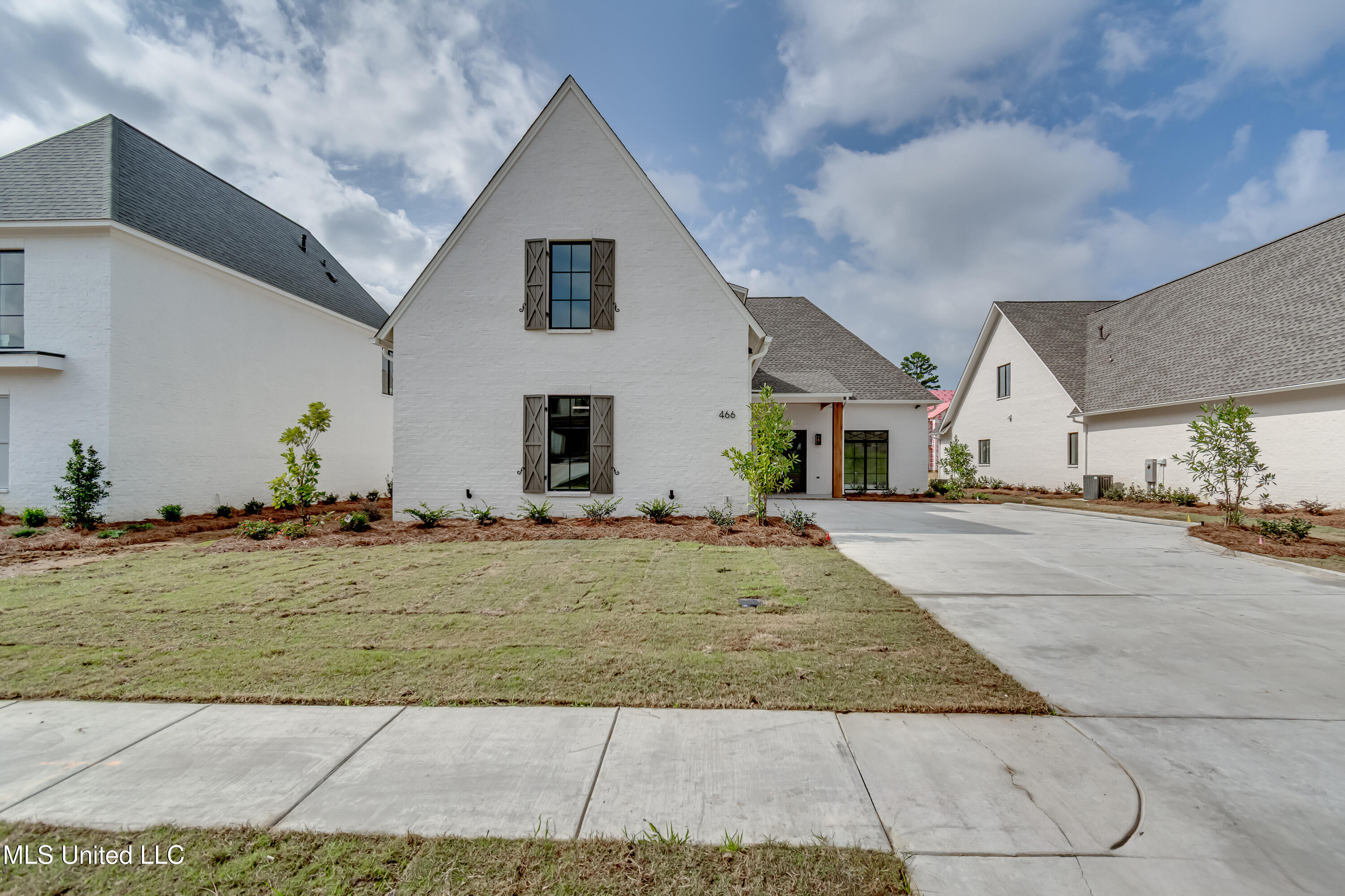 466 Whittington Cir-7