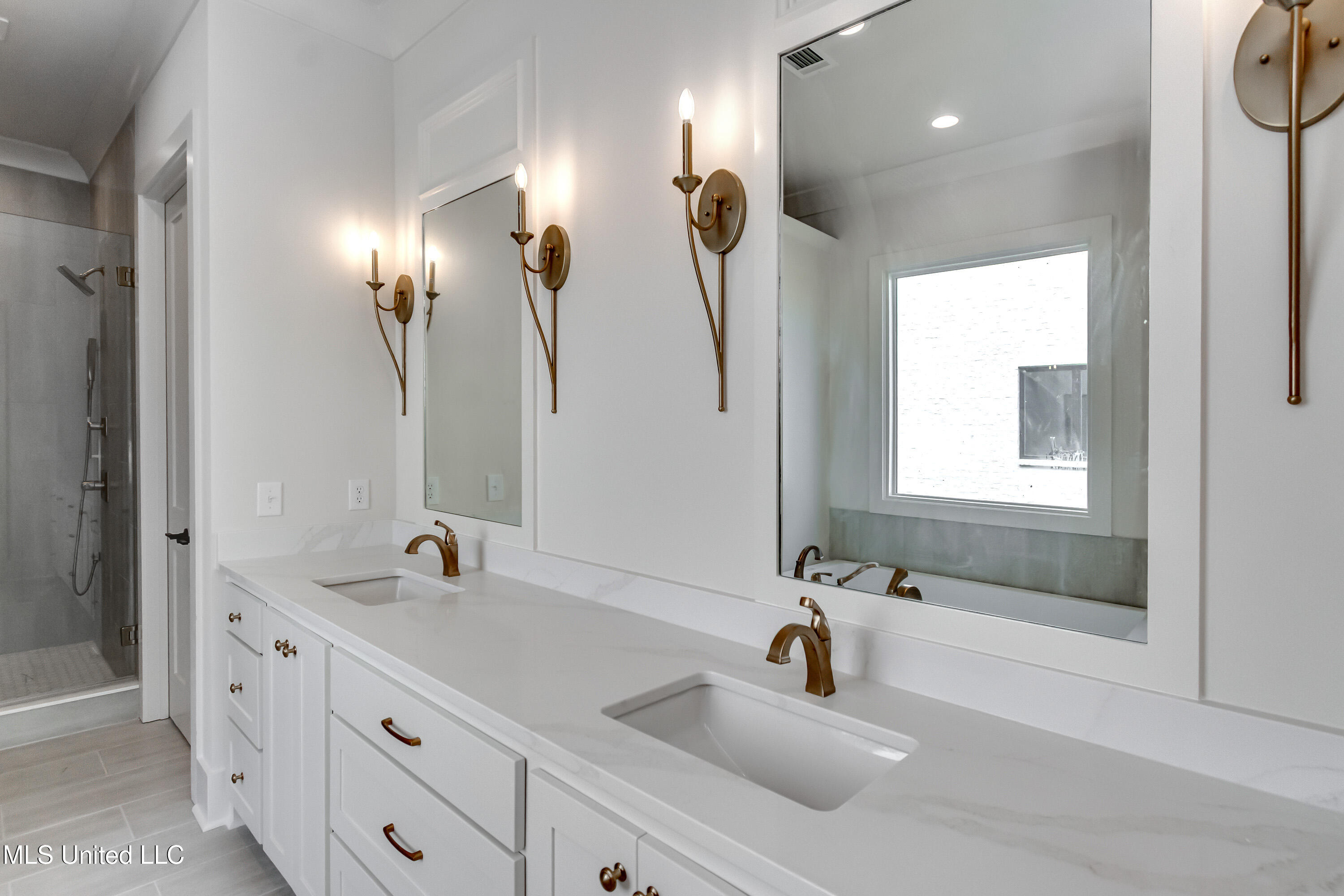 466 Whittington Circle Madison, MS 39110 - Photo 32 of 59 466 Whittington Cir-51