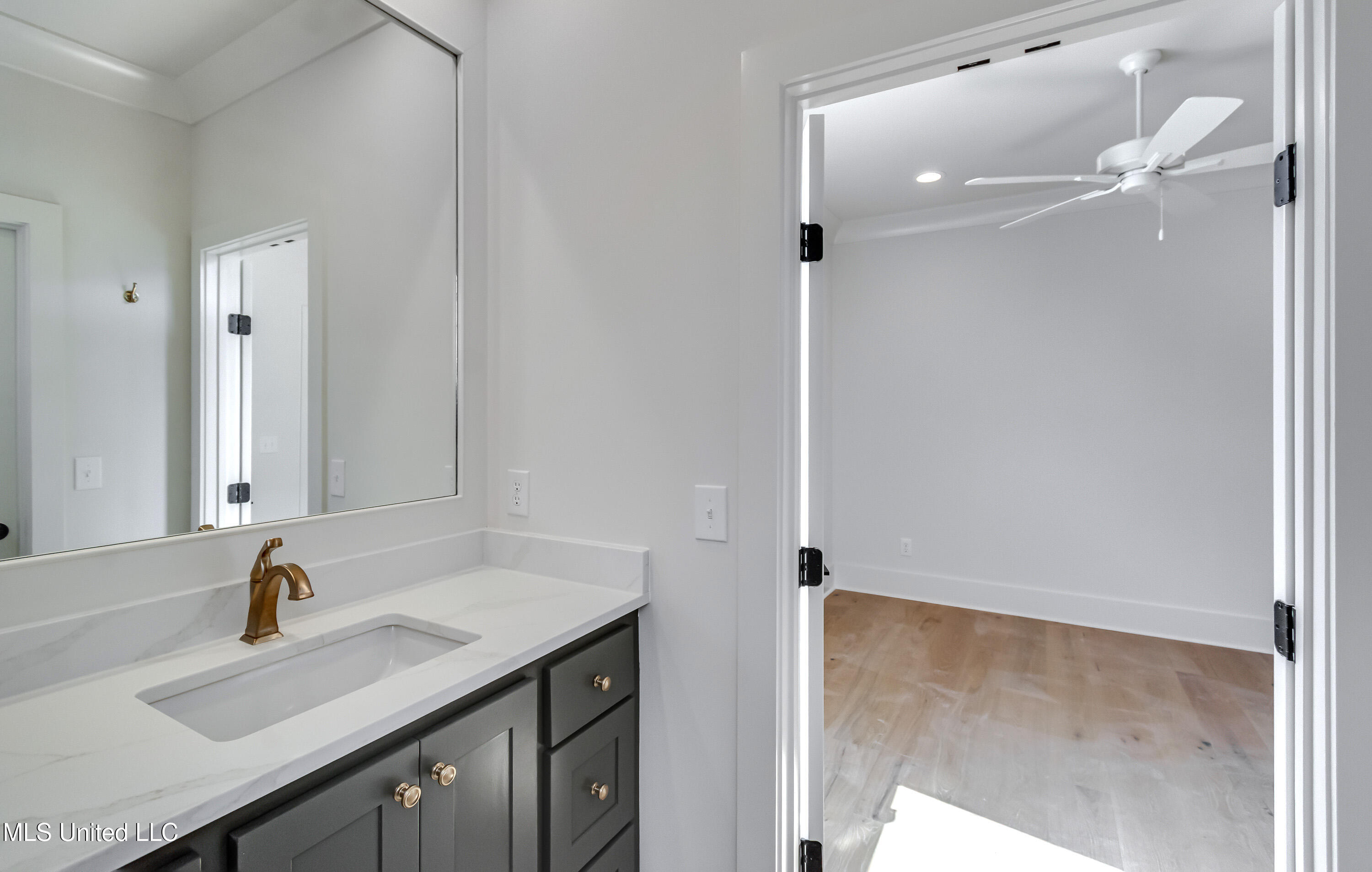 466 Whittington Circle Madison, MS 39110 - Photo 51 of 59 466 Whittington Cir-73