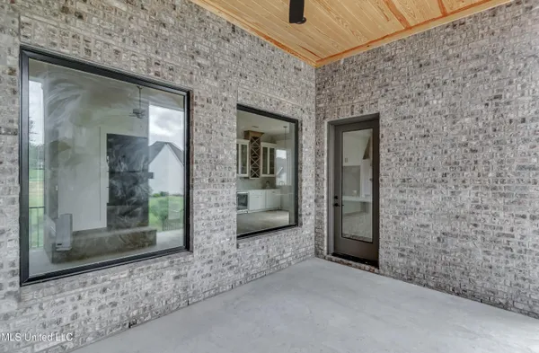 $850,000 | 466 Whittington Circle, Madison, MS 39110