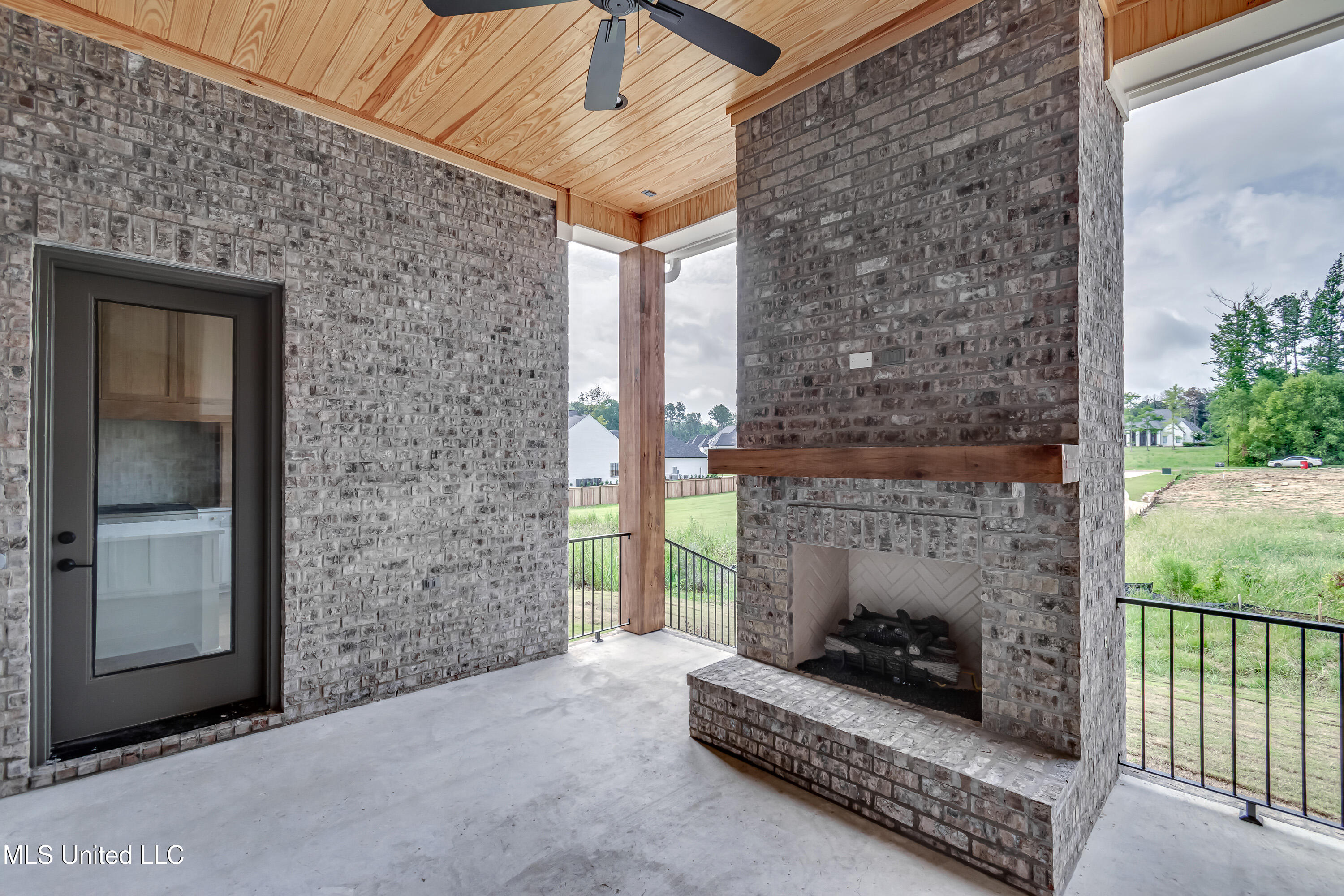 466 Whittington Circle Madison, MS 39110 - Photo 55 of 59 466 Whittington Cir-11