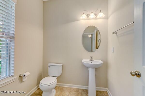 300 Amber Ridge Road Jacksonville, FL 32218 - Photo 13 of 43 Dowstairs Half Bath
