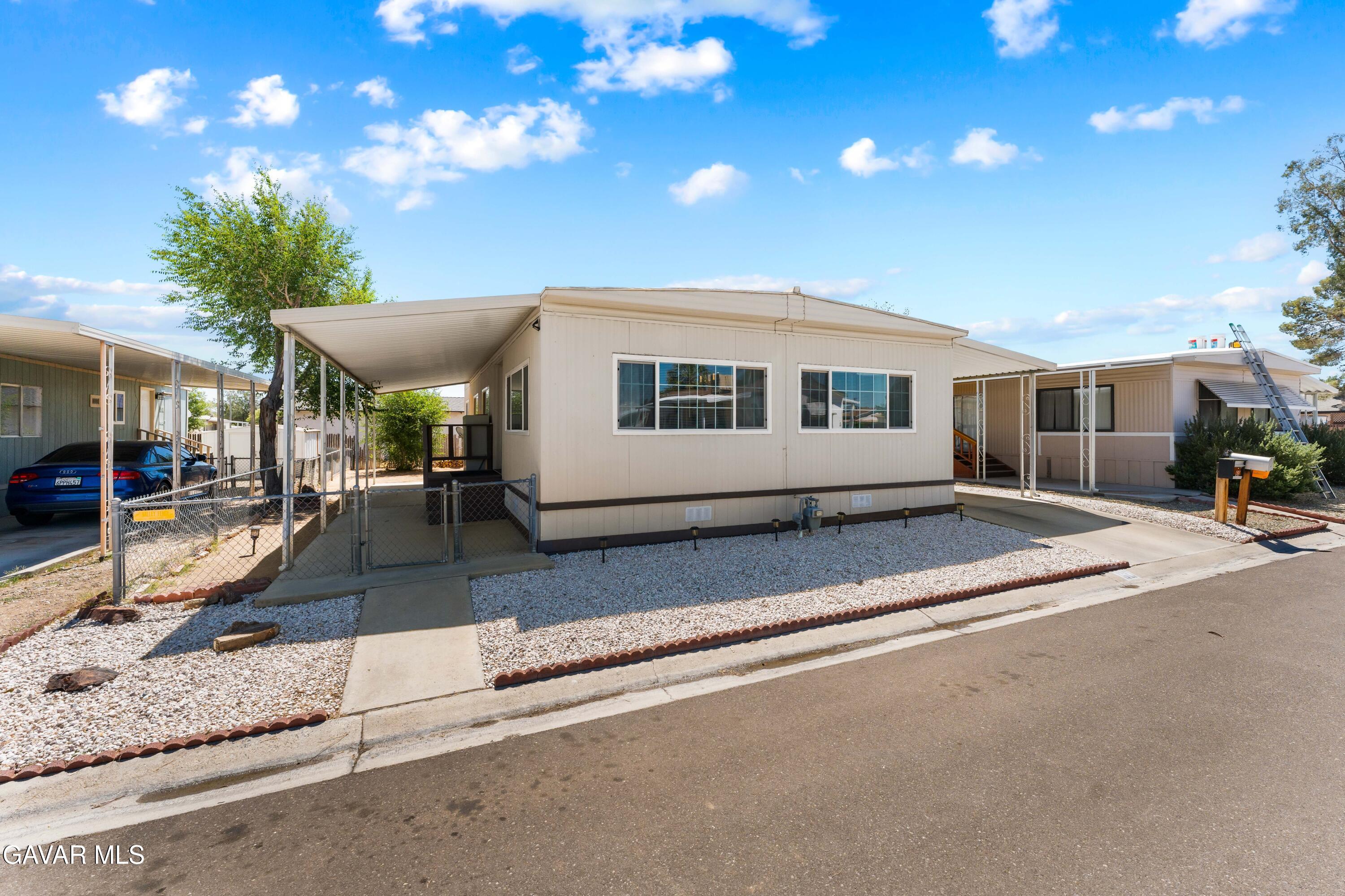 801 West Ward Avenue Ridgecrest, CA 93555 - Photo 33 of 43 Ward-3