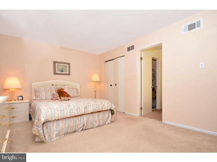 33 Stonegate Road Quakertown, PA 18951 - Photo 19 of 24 Gallery Image 19