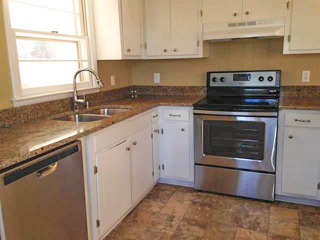 201 Torrington Road Walhalla, SC 29691 - Photo 4 of 24 Gallery Image 4