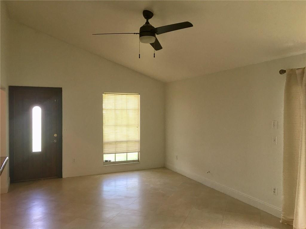 8437 Summer Field Place Boca Raton, FL 33433 - Photo 3 of 30 Photo 3
