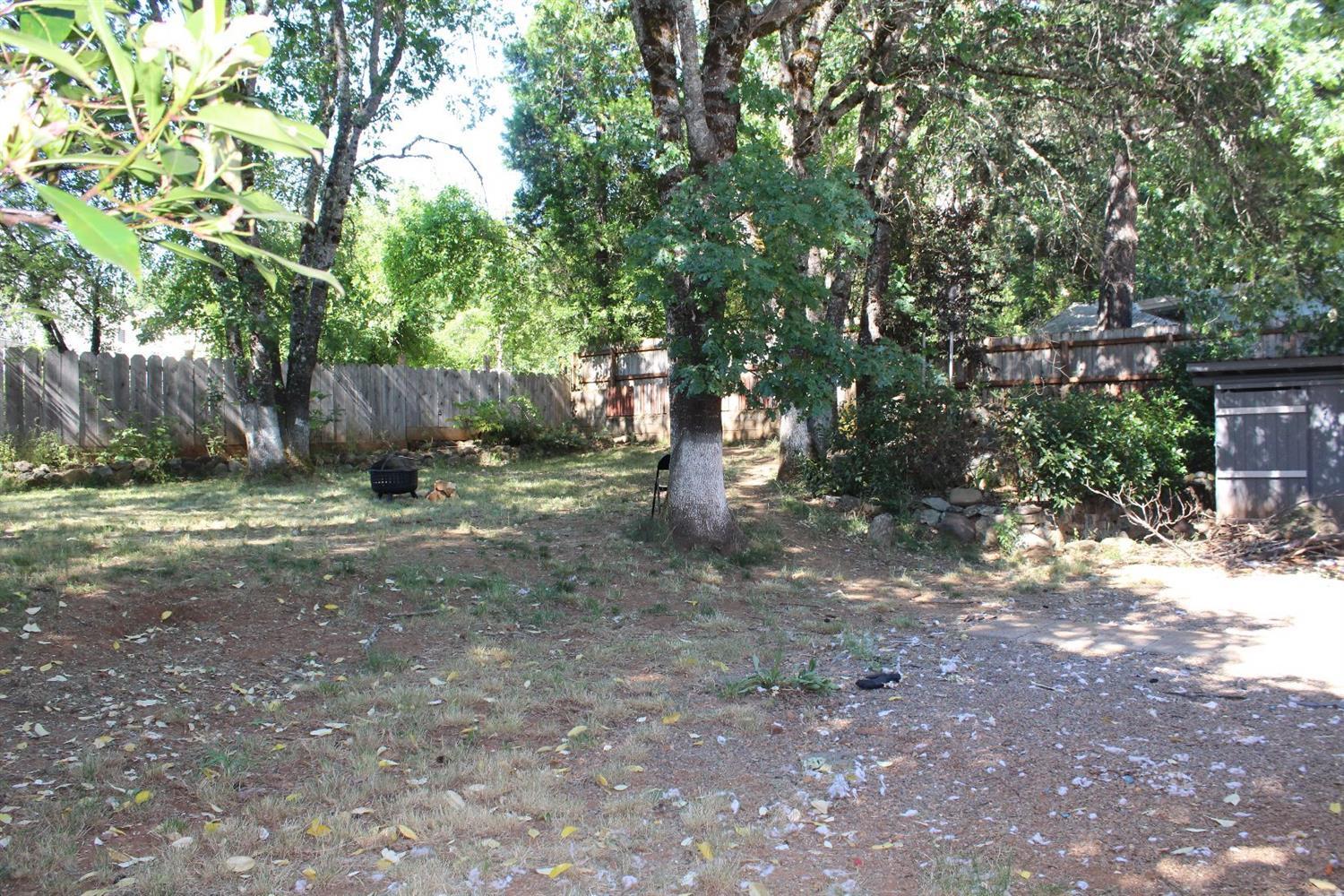 328 Terrace Cave Junction, OR 97523 - Photo 11 of 13 Fenced in backyard