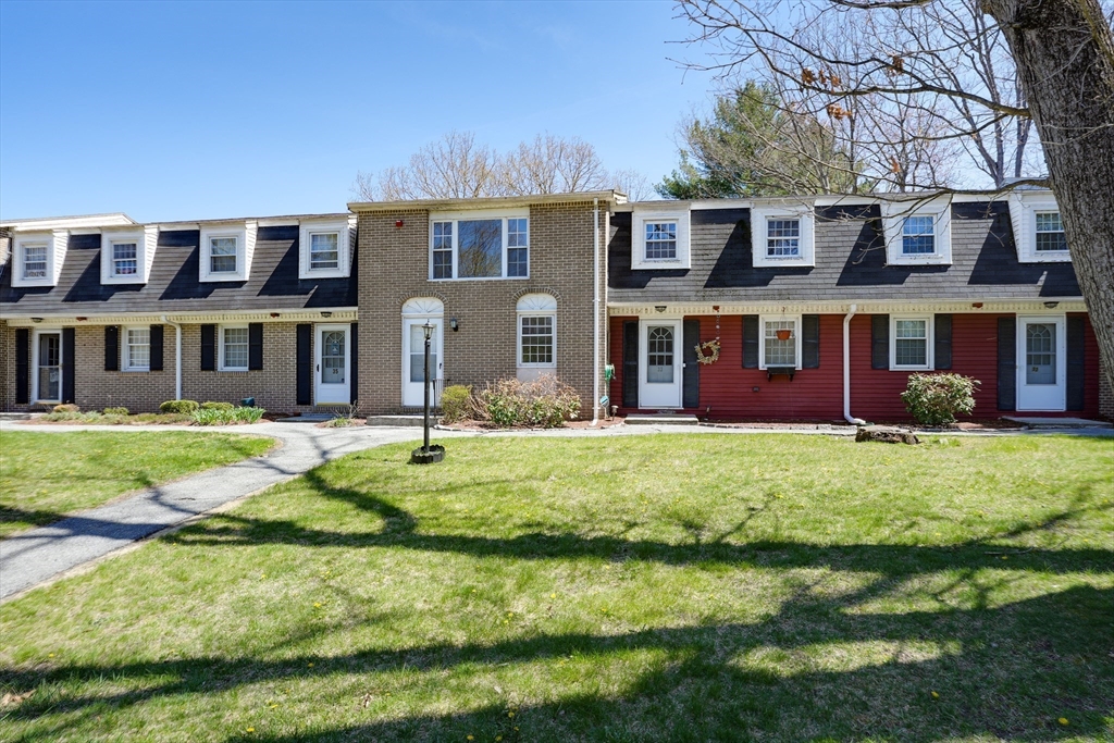 15 Cannongate Road, Unit 34 Tyngsborough, MA 01879 - Photo 2 of 26