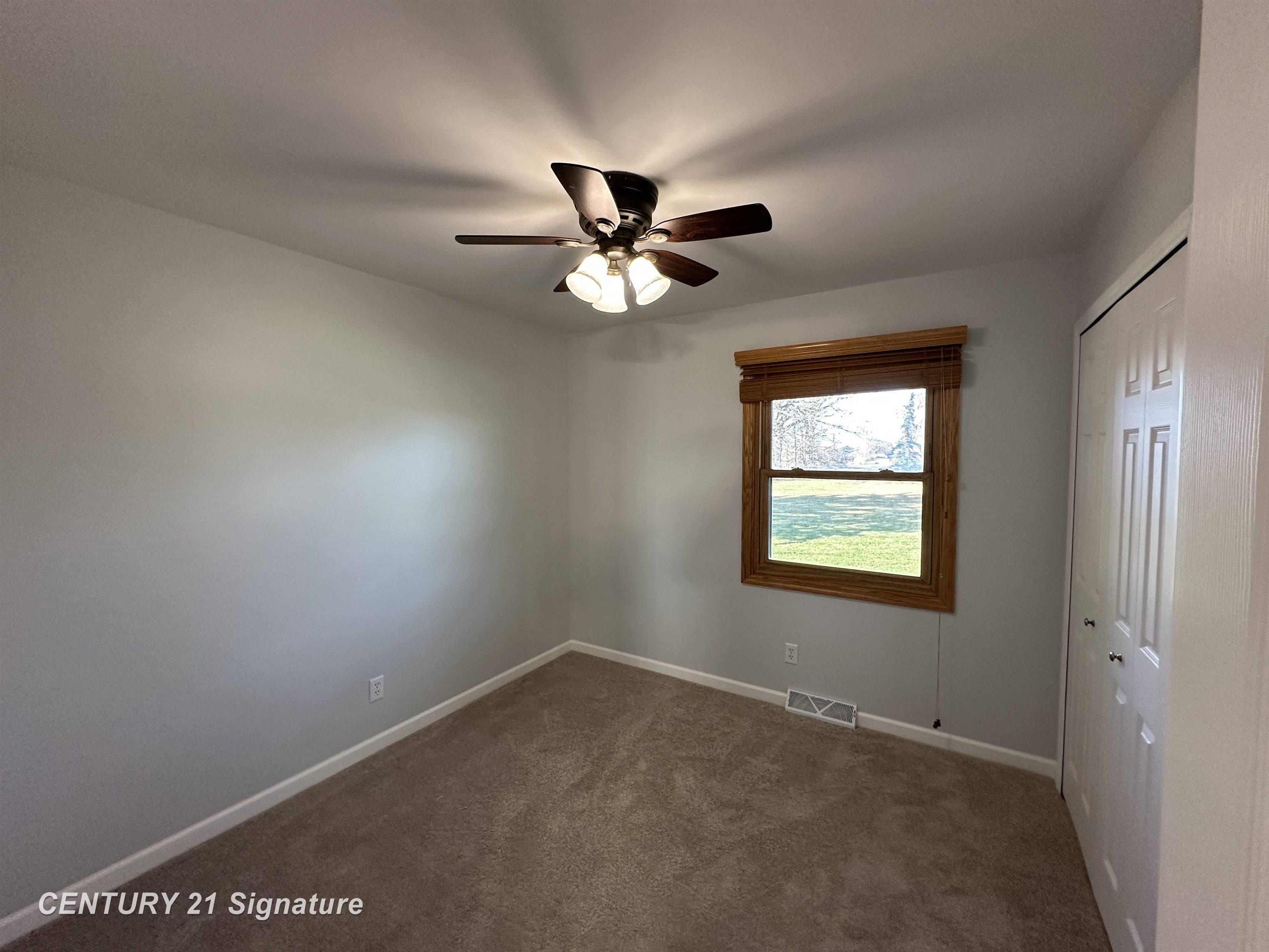 10141 McEnrue Road Swartz Creek, MI 48473 - Photo 17 of 43 50194757-dd7c3fec-887c-4161-b26c-58943cecf5fc.JPG