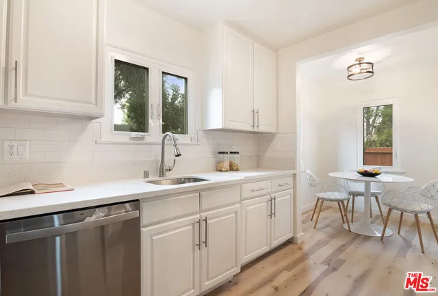 $1,125,000 | 15944 Hart Street, Van Nuys, CA 91406