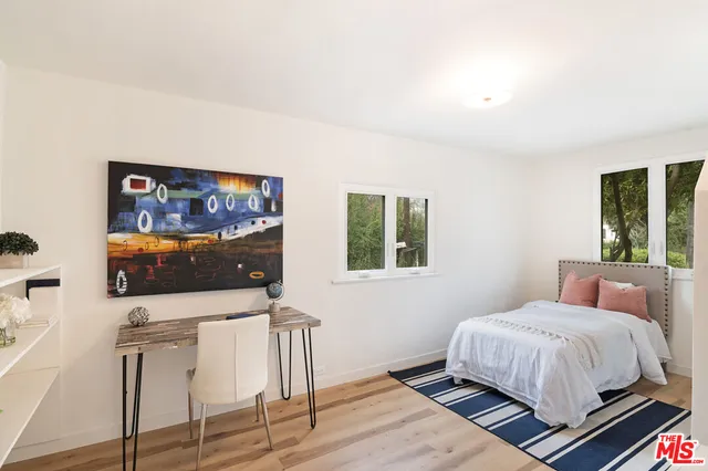 $1,125,000 | 15944 Hart Street, Van Nuys, CA 91406