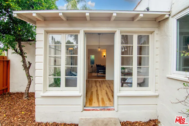 $1,125,000 | 15944 Hart Street, Van Nuys, CA 91406