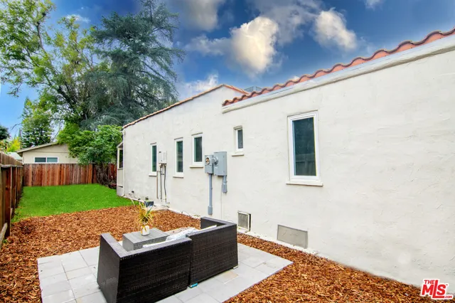 $1,125,000 | 15944 Hart Street, Van Nuys, CA 91406