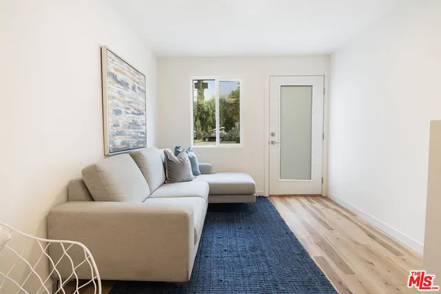 $1,125,000 | 15944 Hart Street, Van Nuys, CA 91406