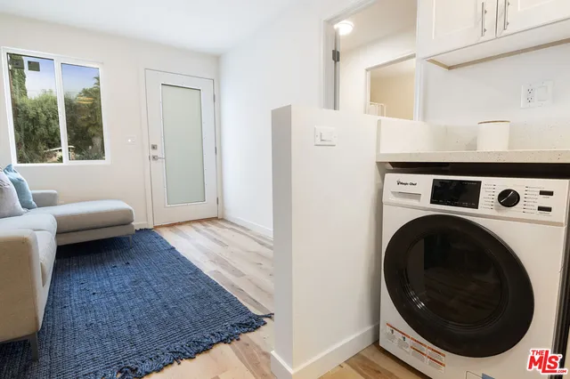 $1,125,000 | 15944 Hart Street, Van Nuys, CA 91406