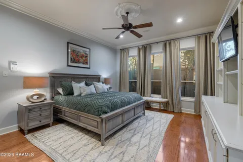 $925,000 | 309 Oakleaf Drive, Lafayette, LA 70503