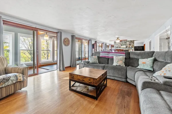 $749,900 | 36 Sunrise Avenue, Leominster, MA 01453