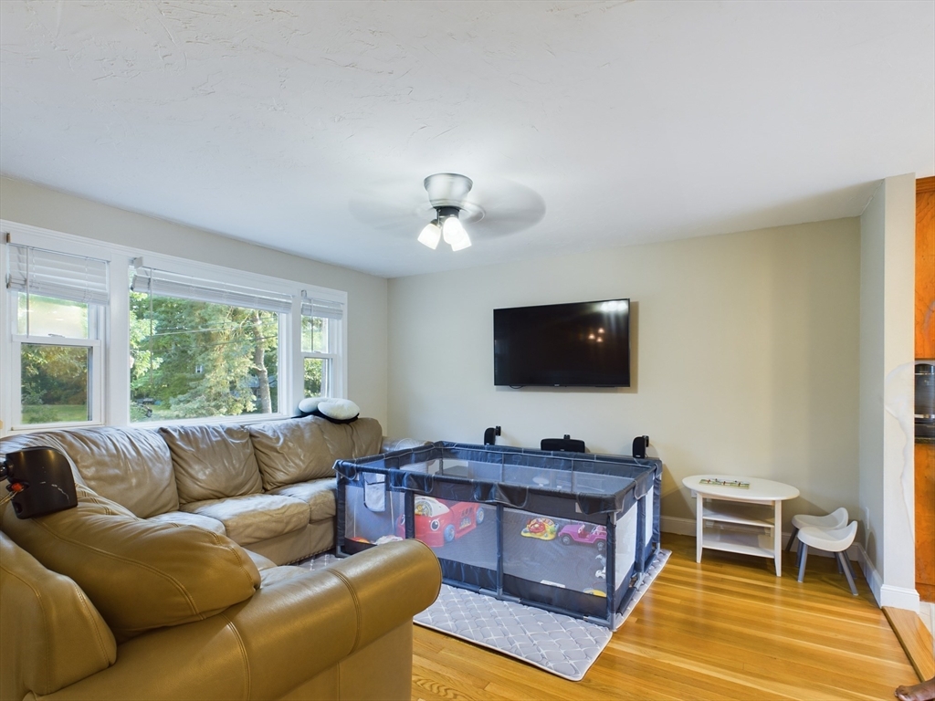 1 Makechnie Road Burlington, MA 01803 - Photo 6 of 18