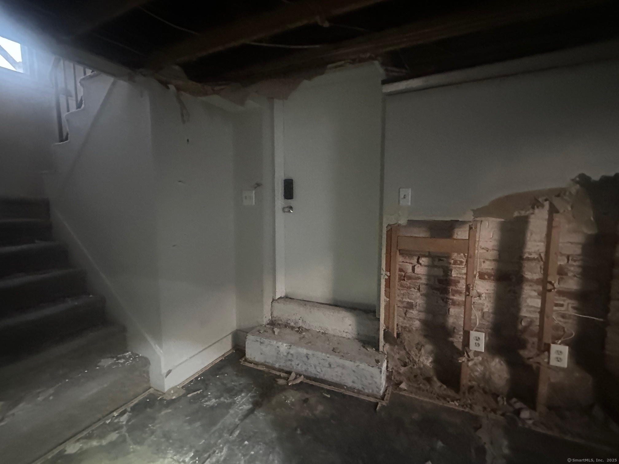 12 West Main Street Sprague, CT 06330 - Photo 4 of 35