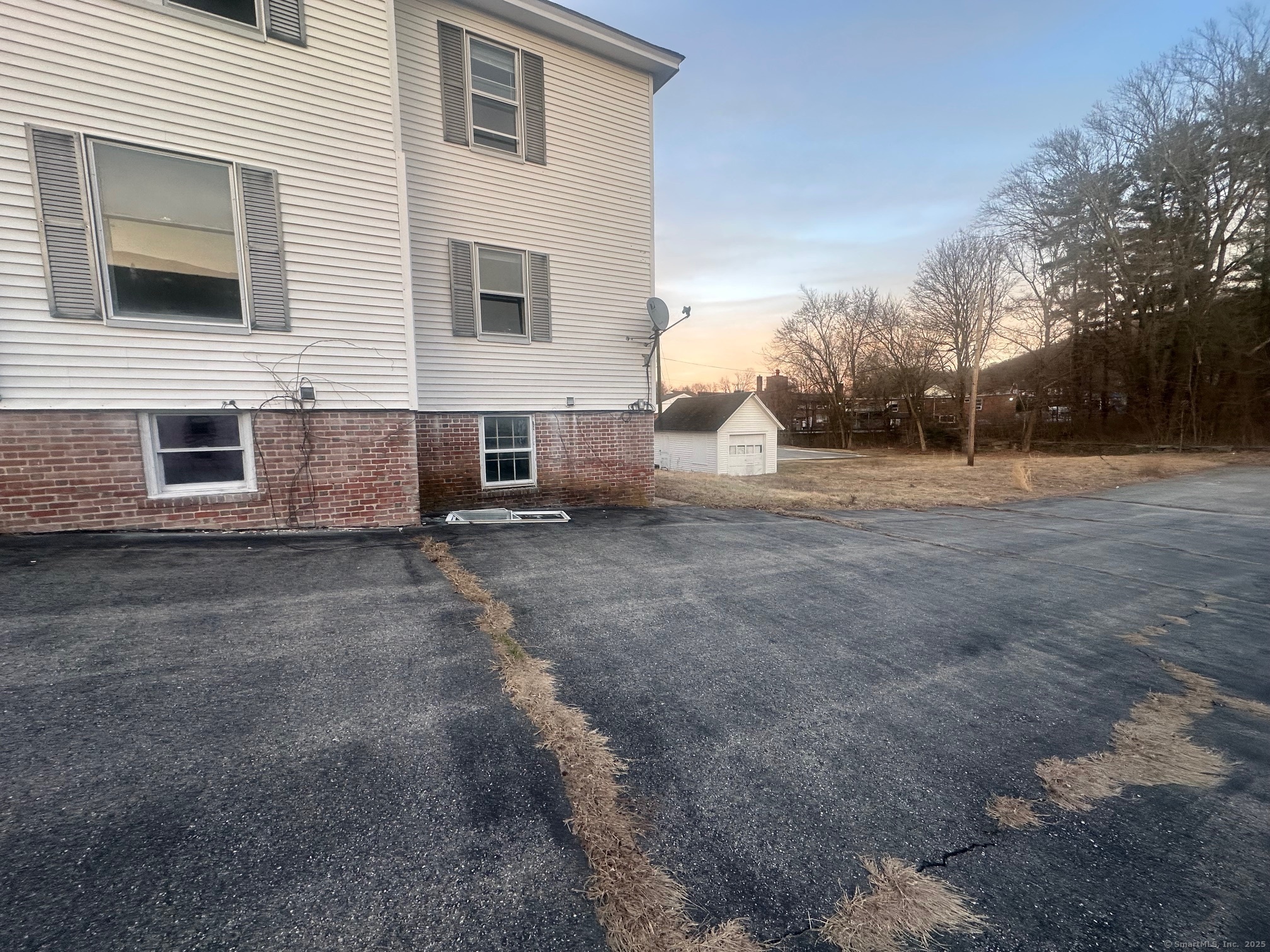 12 West Main Street Sprague, CT 06330 - Photo 10 of 35