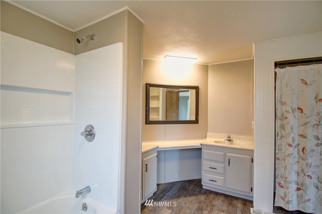 23095 East Jones Road Sedro-Woolley, WA 98284 - Photo 18 of 34 Gallery Image 18
