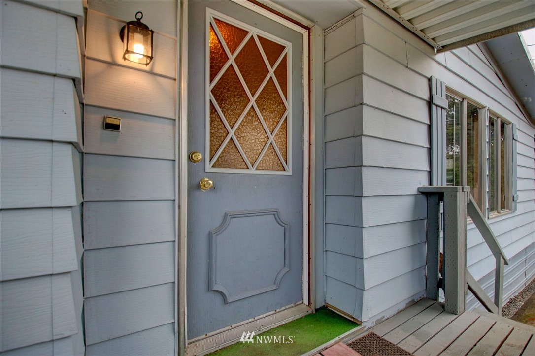 23095 East Jones Road Sedro-Woolley, WA 98284 - Photo 5 of 34 Gallery Image 5