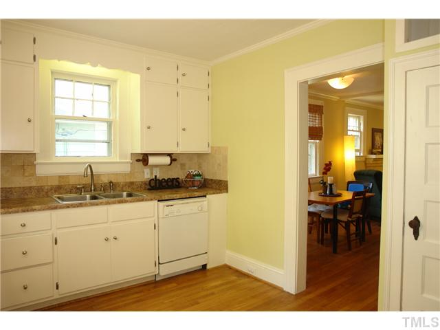 2913 Chapel Hill Road Durham, NC 27707 - Photo 12 of 25 Gallery Image 12