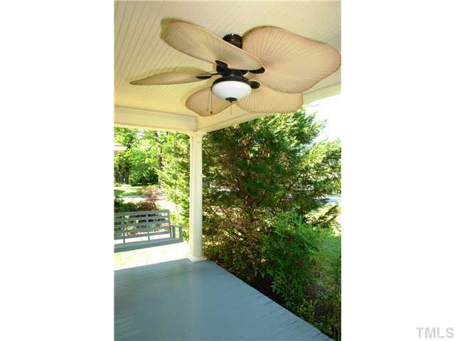 2913 Chapel Hill Road Durham, NC 27707 - Photo 3 of 25 Gallery Image 3
