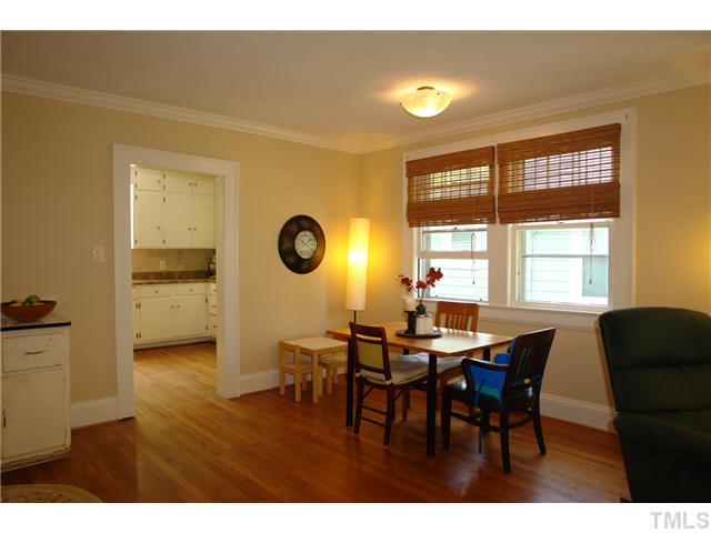 2913 Chapel Hill Road Durham, NC 27707 - Photo 9 of 25 Gallery Image 9