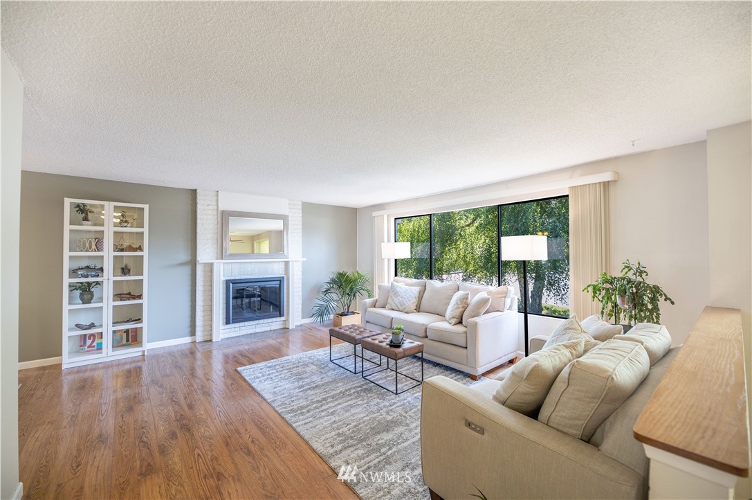 18609 126th Place Southeast Renton, WA 98058 - Photo 3 of 37 Gallery Image 3
