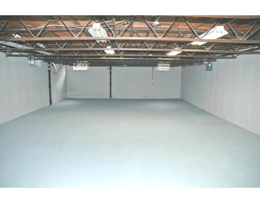 96 Blue Bell Road Worcester, MA 01606 - Photo 11 of 14 Gallery Image 11
