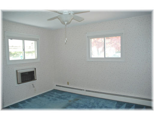 96 Blue Bell Road Worcester, MA 01606 - Photo 8 of 14 Gallery Image 8
