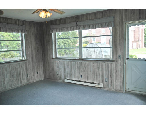 96 Blue Bell Road Worcester, MA 01606 - Photo 10 of 14 Gallery Image 10