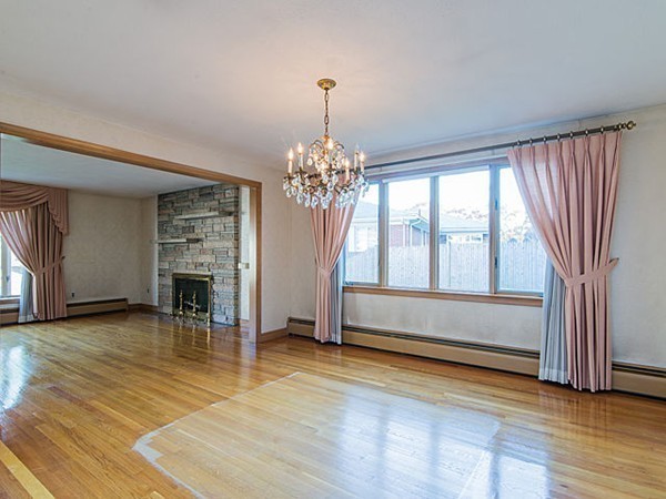 7 Azalea Road Waltham, MA 02452 - Photo 6 of 18 Gallery Image 6