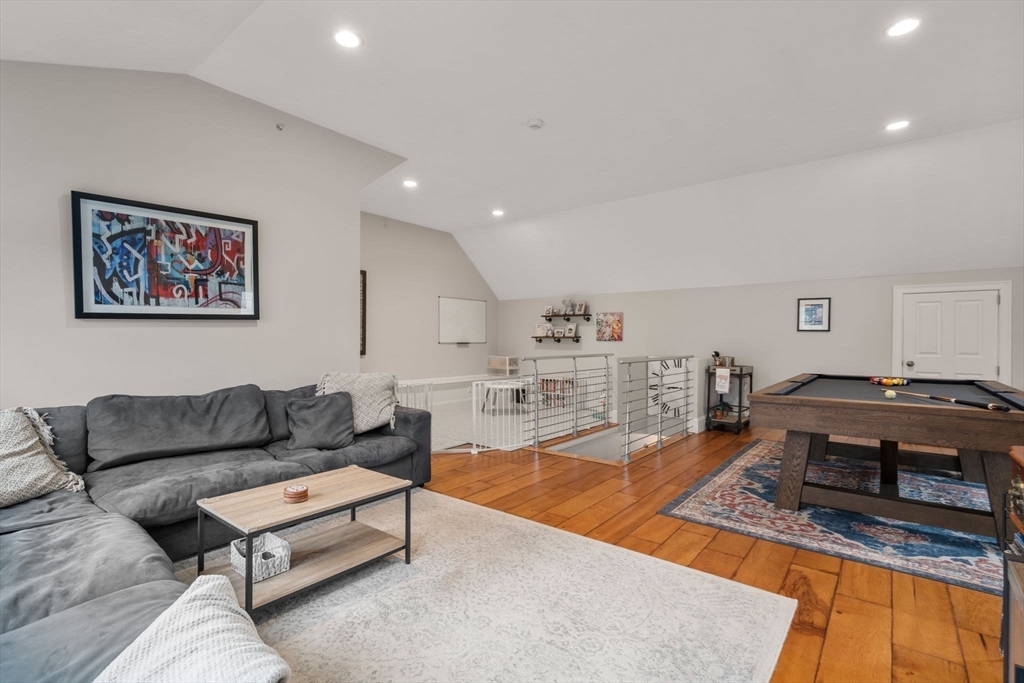 9 Bellevue Road, Unit 9 Natick, MA 01760 - Photo 23 of 39