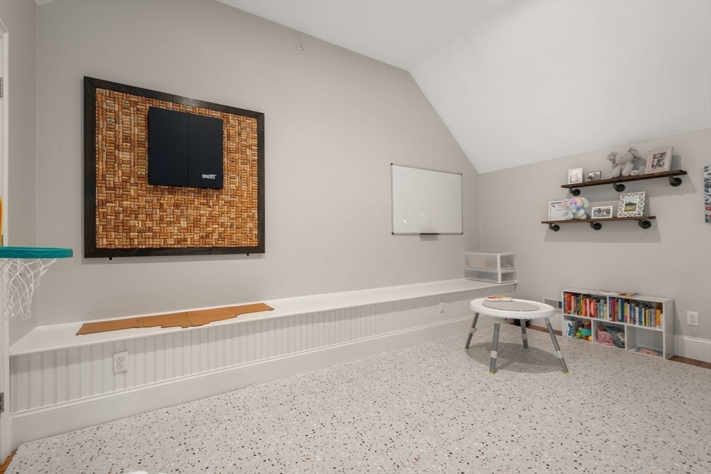 9 Bellevue Road, Unit 9 Natick, MA 01760 - Photo 27 of 39