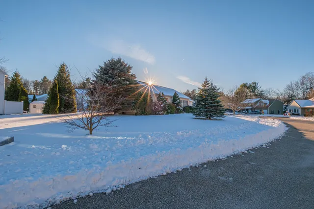 $599,000 | 21 Blueberry Drive, South Portland, ME 04106