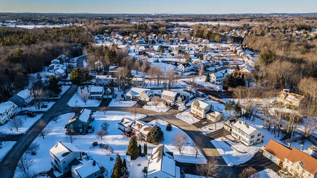 $599,000 | 21 Blueberry Drive, South Portland, ME 04106