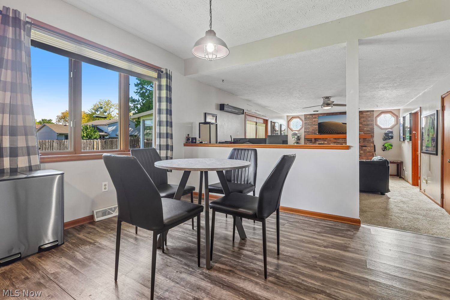 18056 Drake Road Strongsville, OH 44136 - Photo 10 of 33 Gallery Image 10