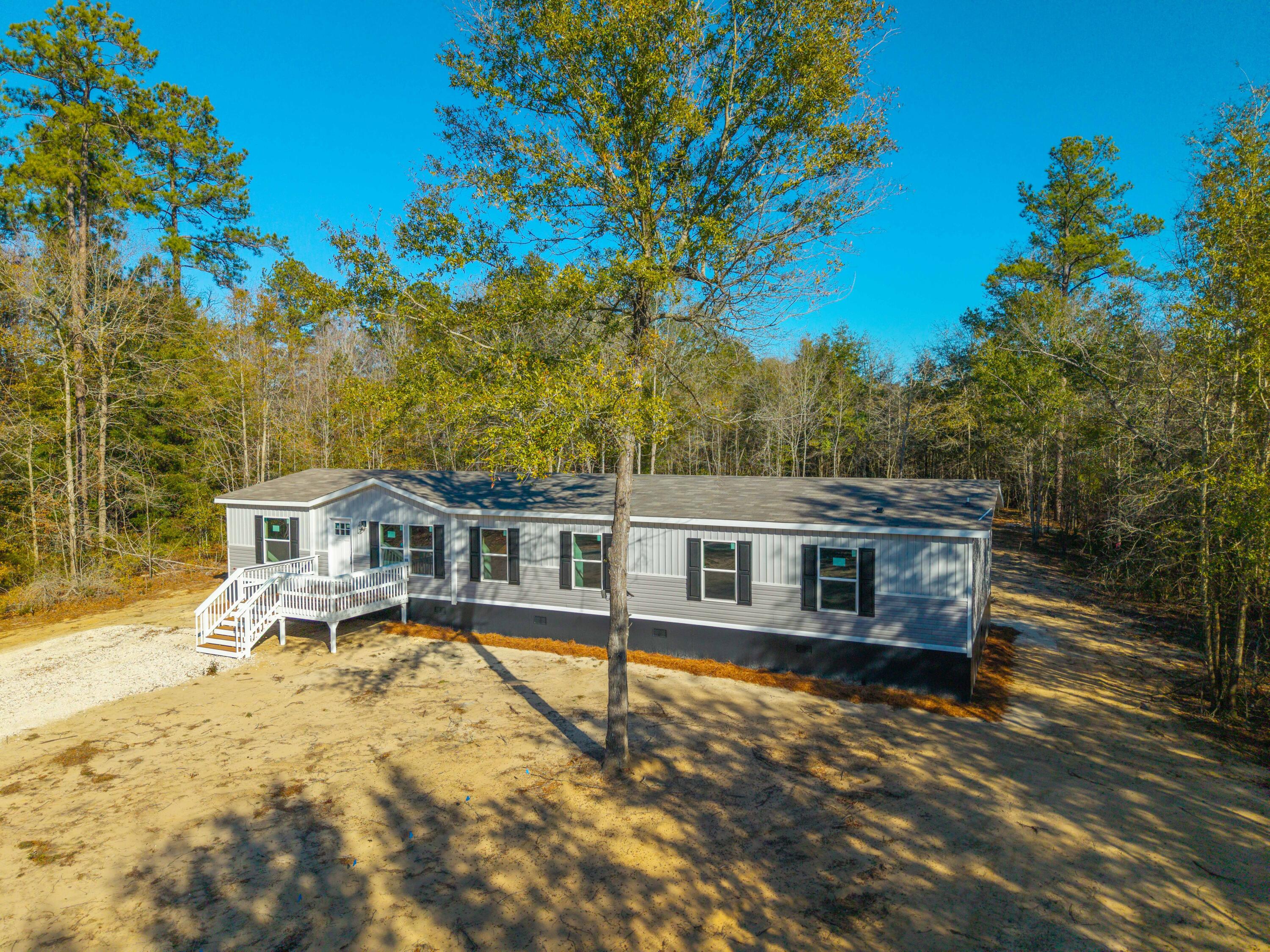 818 Pigeon Bay Road Cross, SC 29436 - Photo 6 of 42 DJI_20250116144322_0168_D