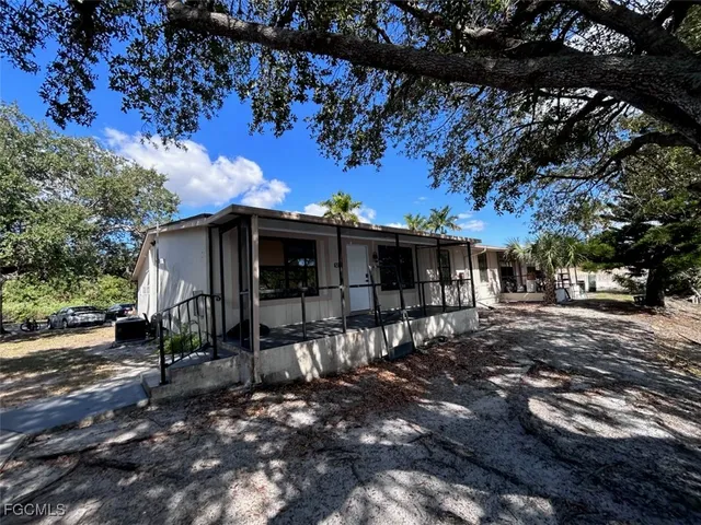 $179,000 | 5219 Treetops Drive, Unit I, Naples, FL 34113