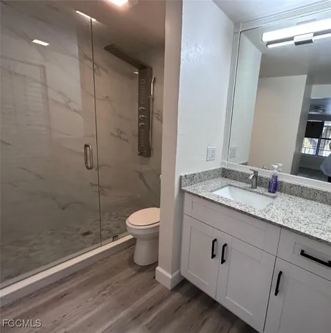 $179,000 | 5219 Treetops Drive, Unit I, Naples, FL 34113